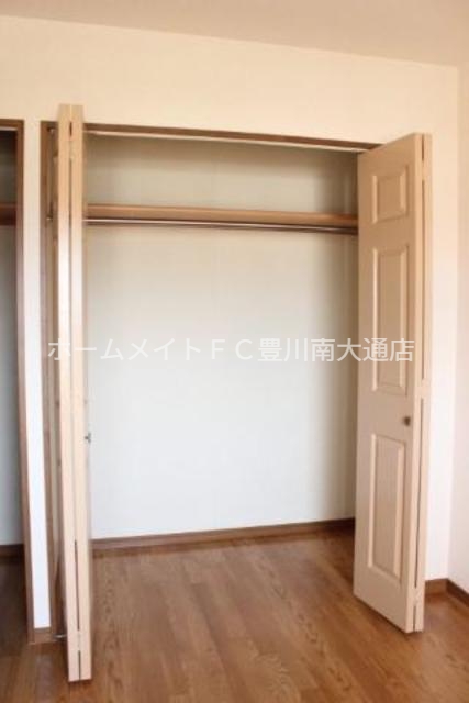 収納　クローゼット