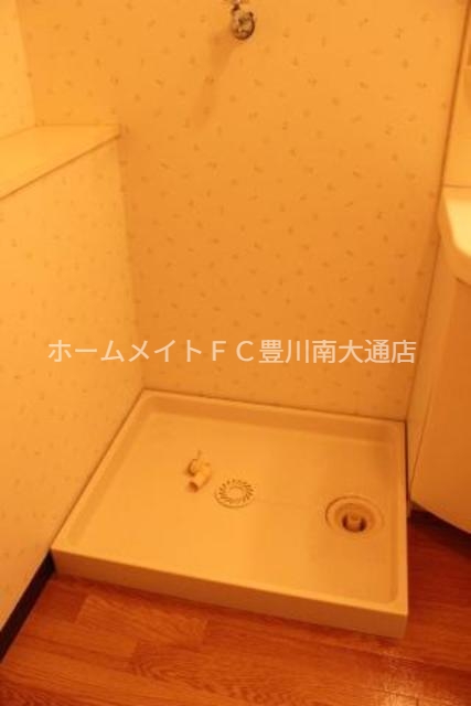 その他設備　洗濯機置場