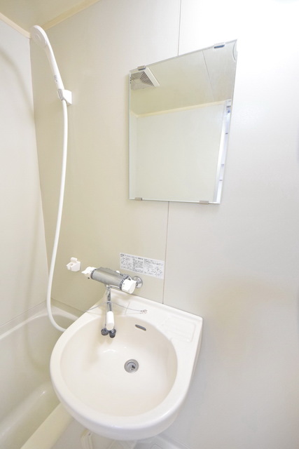 洗面設備　～手洗いうがいで風邪予防～