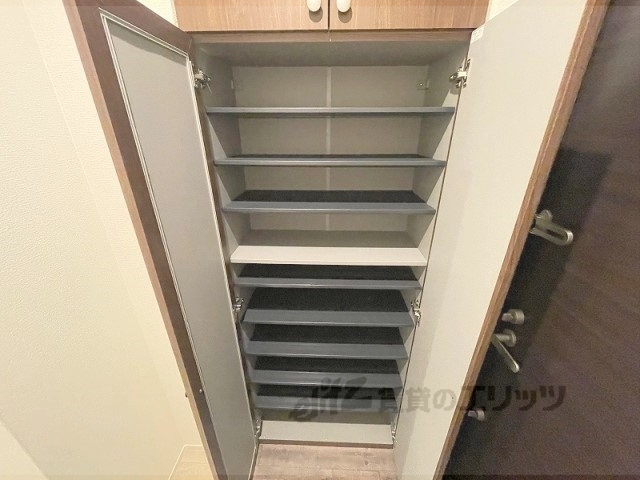 収納　下駄箱