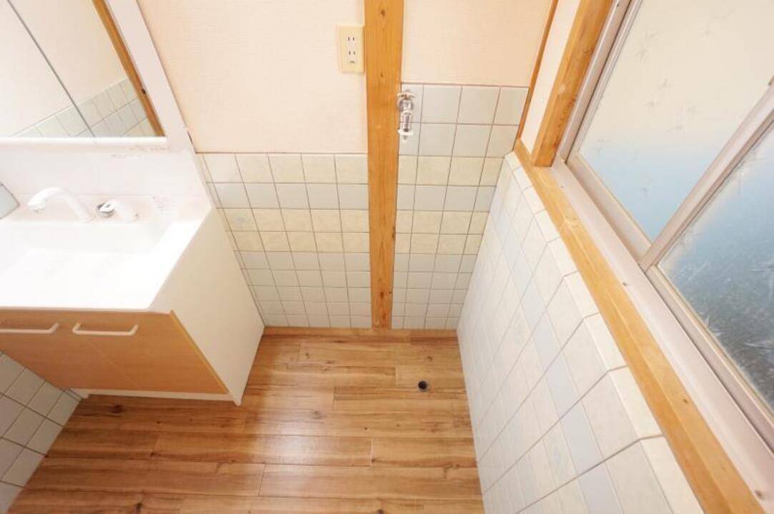 洗面設備　洗濯機置場