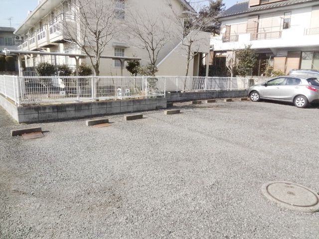 駐車場　☆敷地内駐車場☆