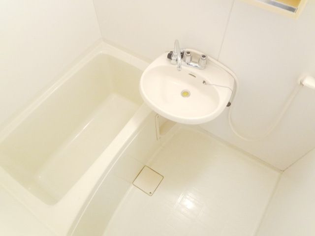 バス・シャワールーム　♪サッパリ爽快バスタイム！♪