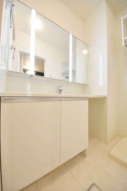 洗面設備　★★独立洗面台付き★★