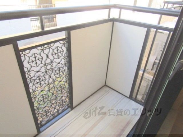 バルコニー　ベランダ