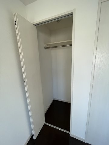 収納　別のお部屋の写真です