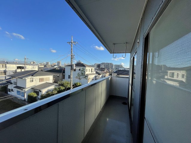 バルコニー　別のお部屋の写真です