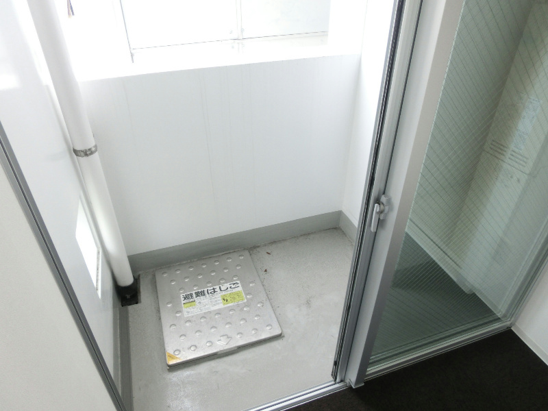 バルコニー　※同物件別部屋参考写真