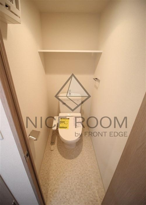 トイレ　プレサンス新大阪ザ・デイズ　トイレ