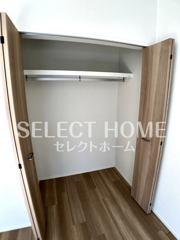 収納　たっぷりとした収納スペースです同型タイプ