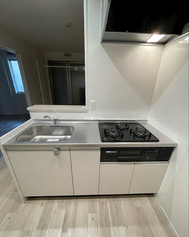 キッチン　※別間取り参考写真