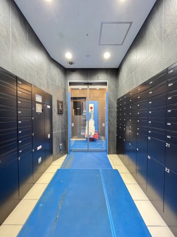 ロビー　落ち着いたロビーです