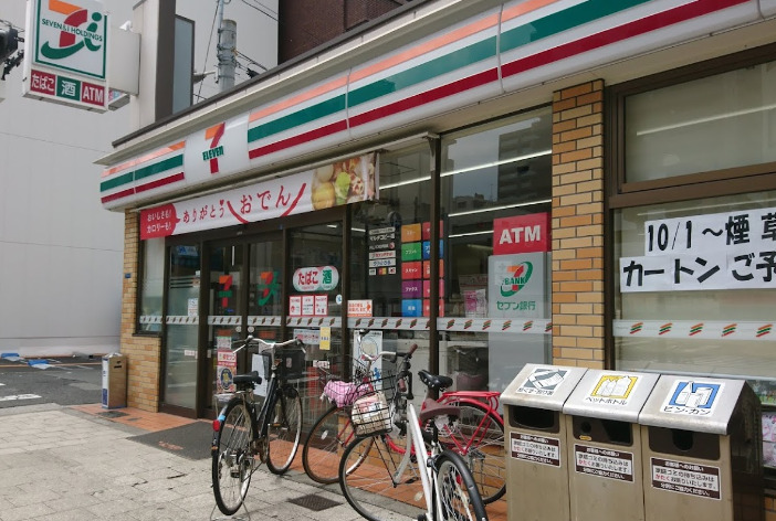 コンビニ　セブンイレブン 大阪瓦屋町3丁目店（コンビニ）まで131m