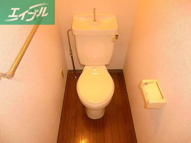 トイレ　トイレ