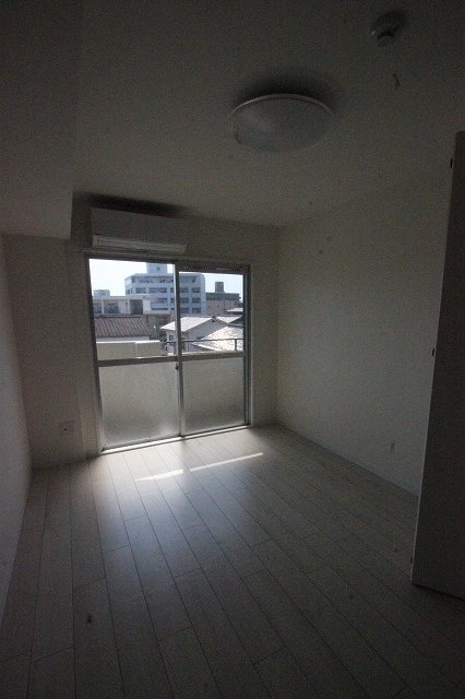 その他部屋・スペース　同物件別号室のものです。