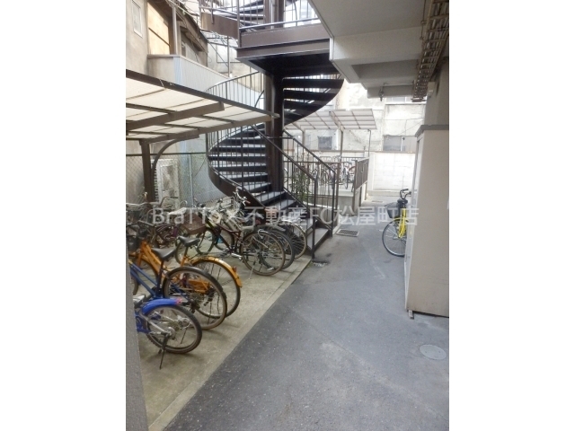 その他共有部分　マンション共用部分（駐輪場）