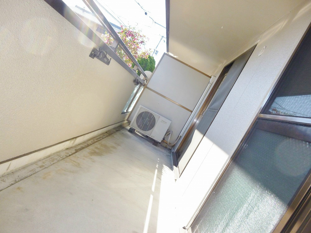 バルコニー　ベランダ