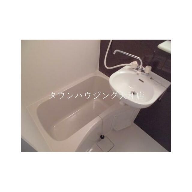 バス・シャワールーム　★オンライン内見対応可能★来店不要★タウンハウジング大和店★