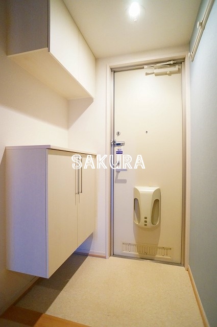 玄関　収納豊富なシューズボックスです♪