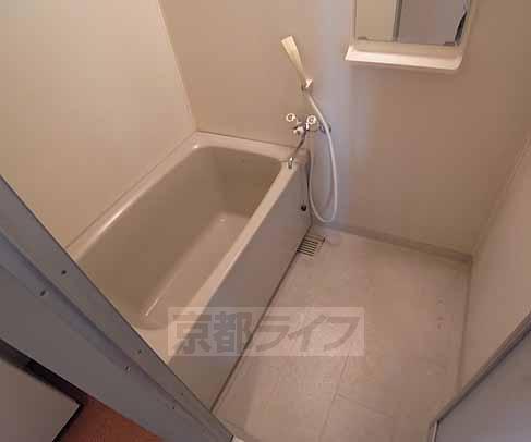 バス・シャワールーム　一日の疲れは半身浴で・・・