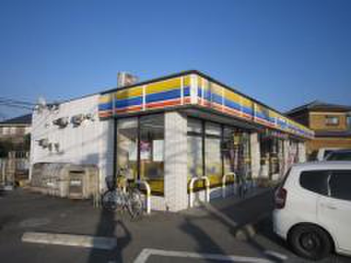 コンビニ　ミニストップ（コンビニ）まで771m