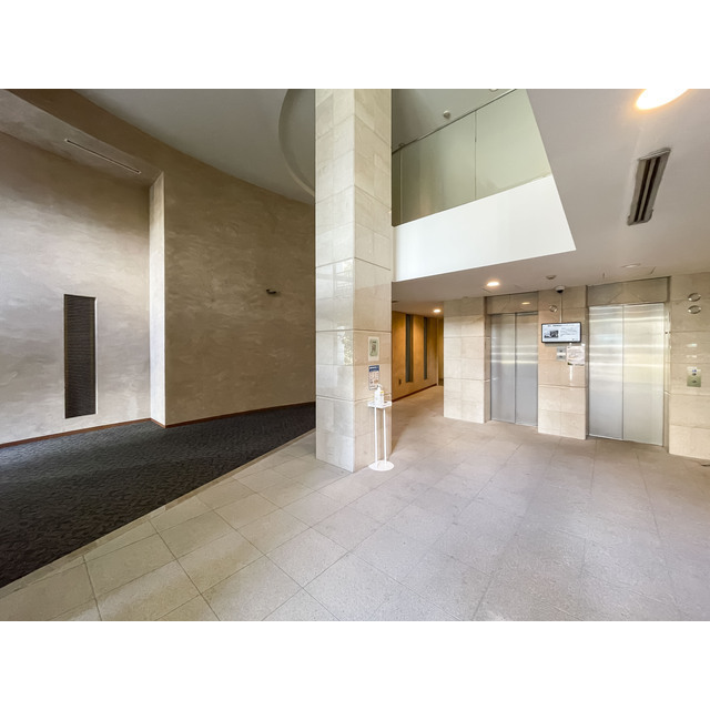 居室・リビング　内観1