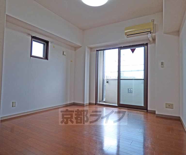 その他部屋・スペース　広々としたお部屋です。