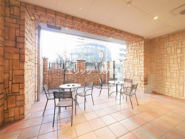 ロビー　エントランス