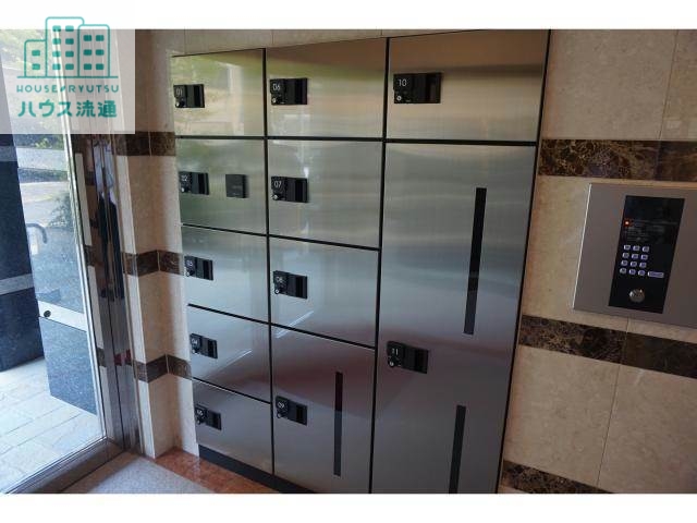 エントランス　エントランス部分