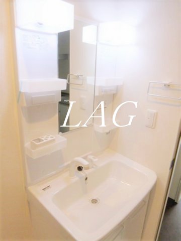 洗面設備　洗面台です。