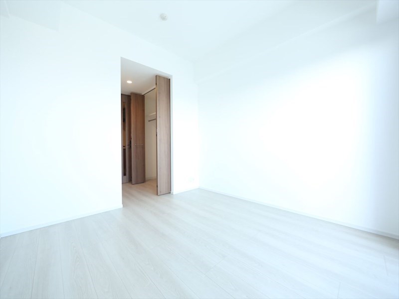 居室・リビング　洋室7帖　クローゼット付（収納充実してます）