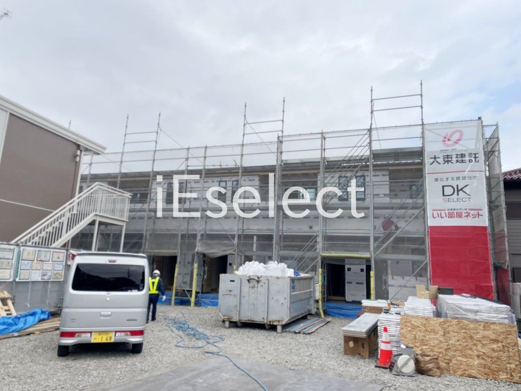 建物外観　※同タイプの外観の為、実際とは異なります