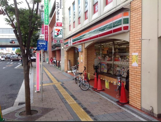 コンビニ　セブンイレブン広島松原町店（コンビニ）まで397m