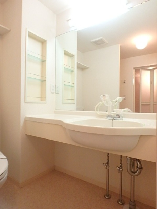 洗面設備　図面と現状に相違がある場合には現状を優先