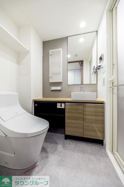 洗面設備　※写真は同タイプ住戸です。