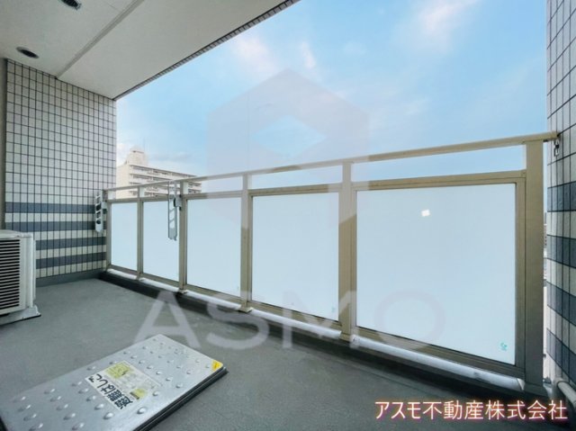 バルコニー　同マンション別部屋　参考写真