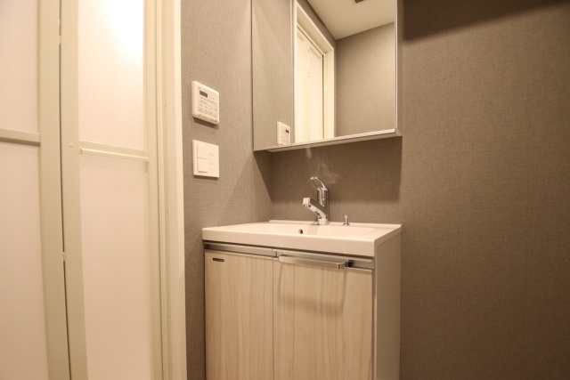 洗面設備　※別室の参考写真の為、現況優先です。