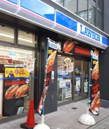 コンビニ　ローソン瀬田店（コンビニ）まで232m