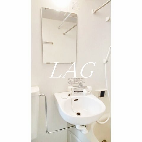 洗面設備　洗面台です。