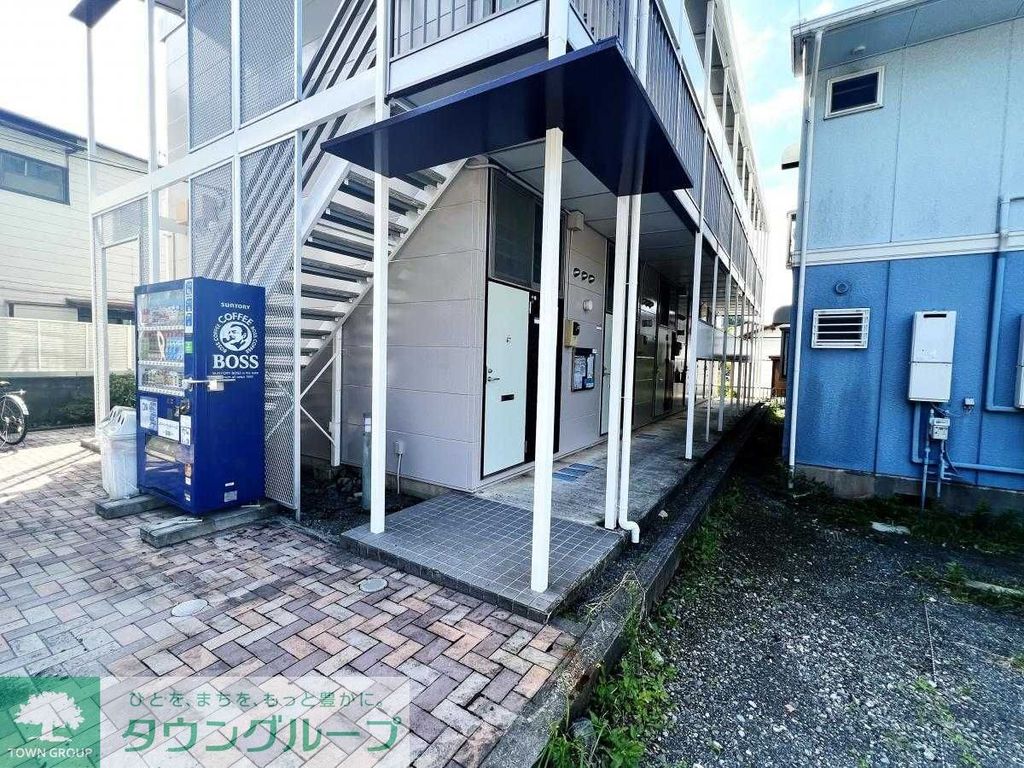 エントランス　エントランス