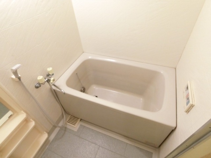 バス・シャワールーム　図面と現状に相違がある場合には現状を優先