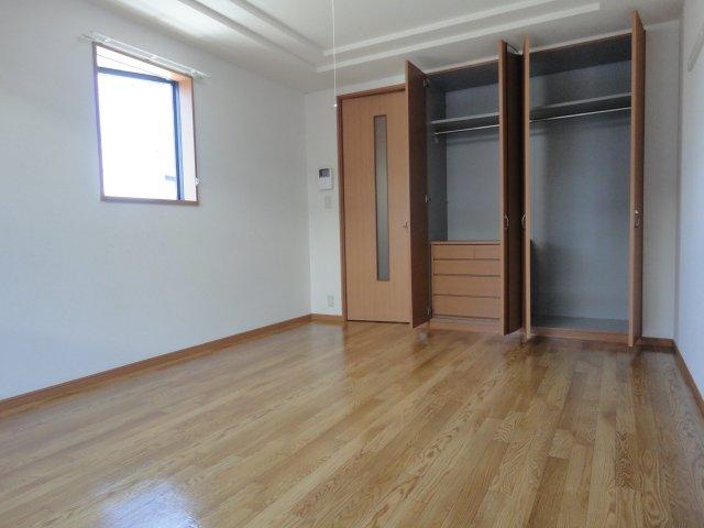 建物外観　洋室（イメージ）