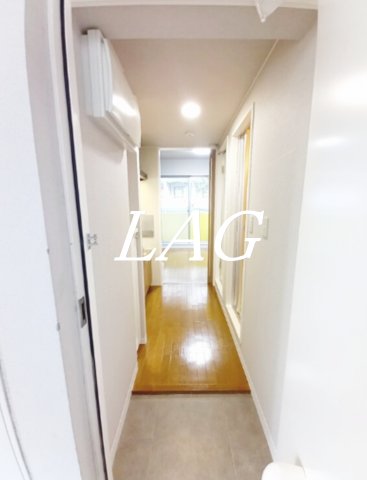 玄関　玄関です。