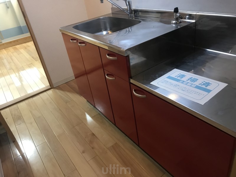 キッチン　※別のお部屋のお写真です。参考までに。