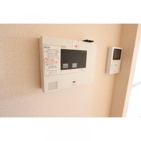 セキュリティ　バイク専用ガレージ5，400円/月