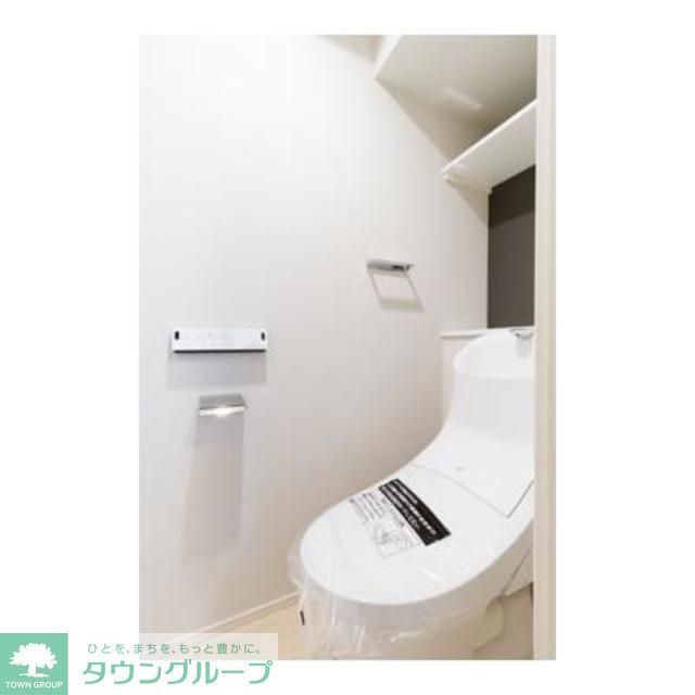 トイレ　※写真は同タイプ住戸です。