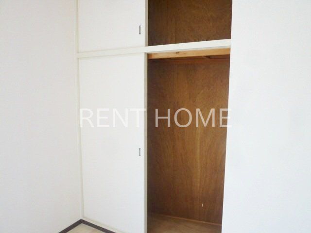 収納　洋室収納