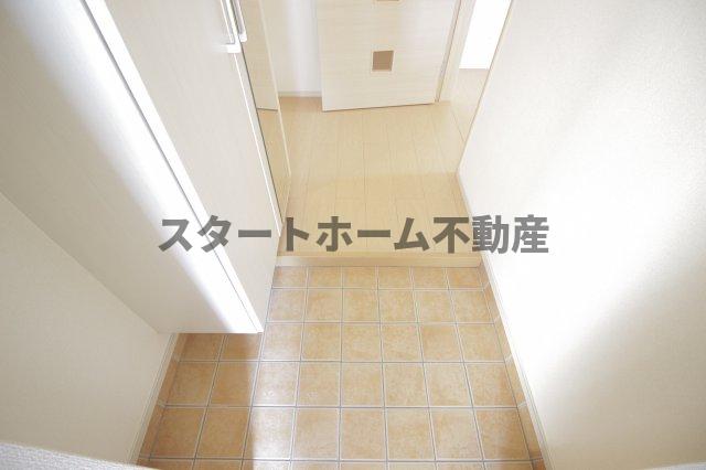 玄関　ゆったりとした玄関です