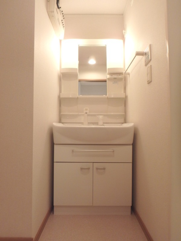 洗面設備　図面と現状に相違がある場合には現状を優先