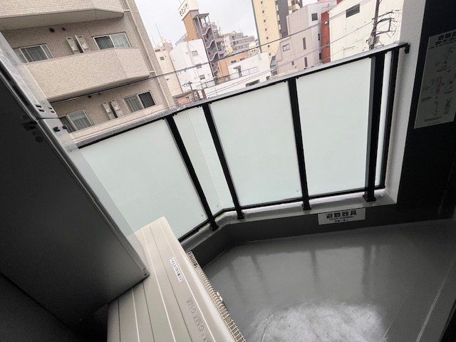 バルコニー　バルコニー